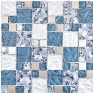 Royal 2407 Váltakozó méretű kocka fényes kék opálos fehér és virágmintás dekor ezüst berakással mozaik